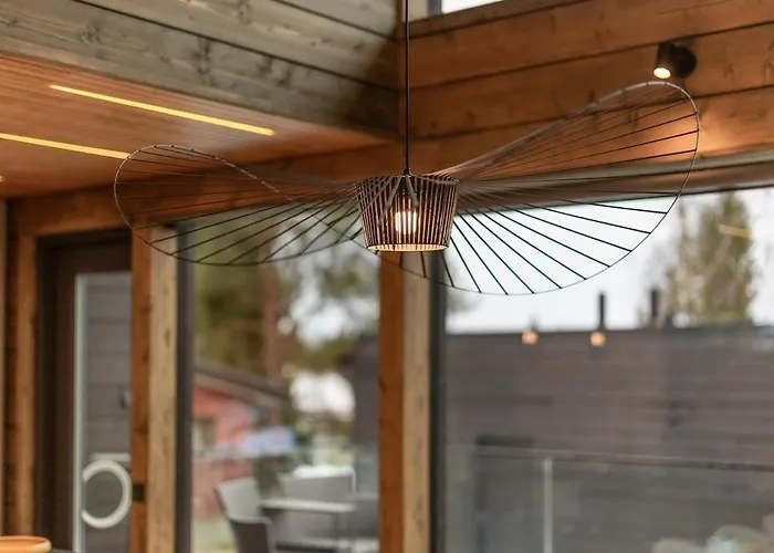 Kompiainen By Hi Yllaes Ylläsjärvi