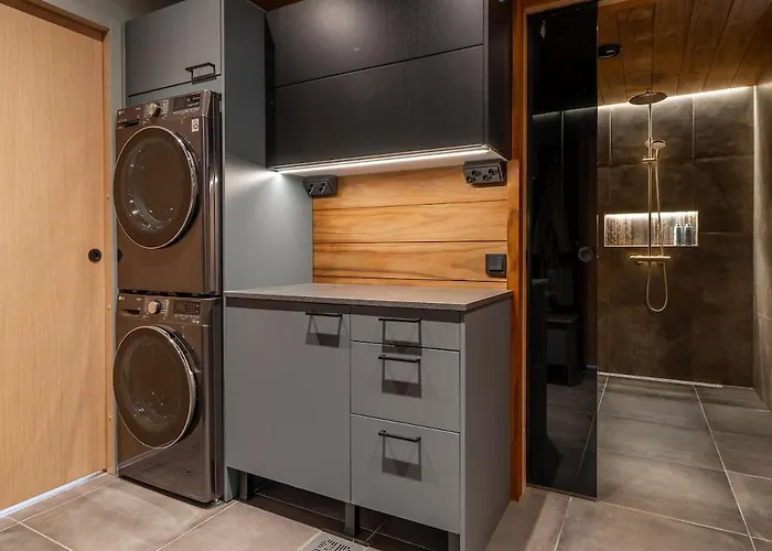 Kompiainen By Hi Yllaes * Ylläsjärvi